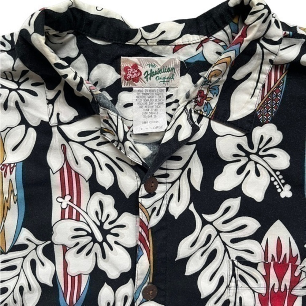 The Hawaiian Original button-down, short sleeve shirt, size, XL.